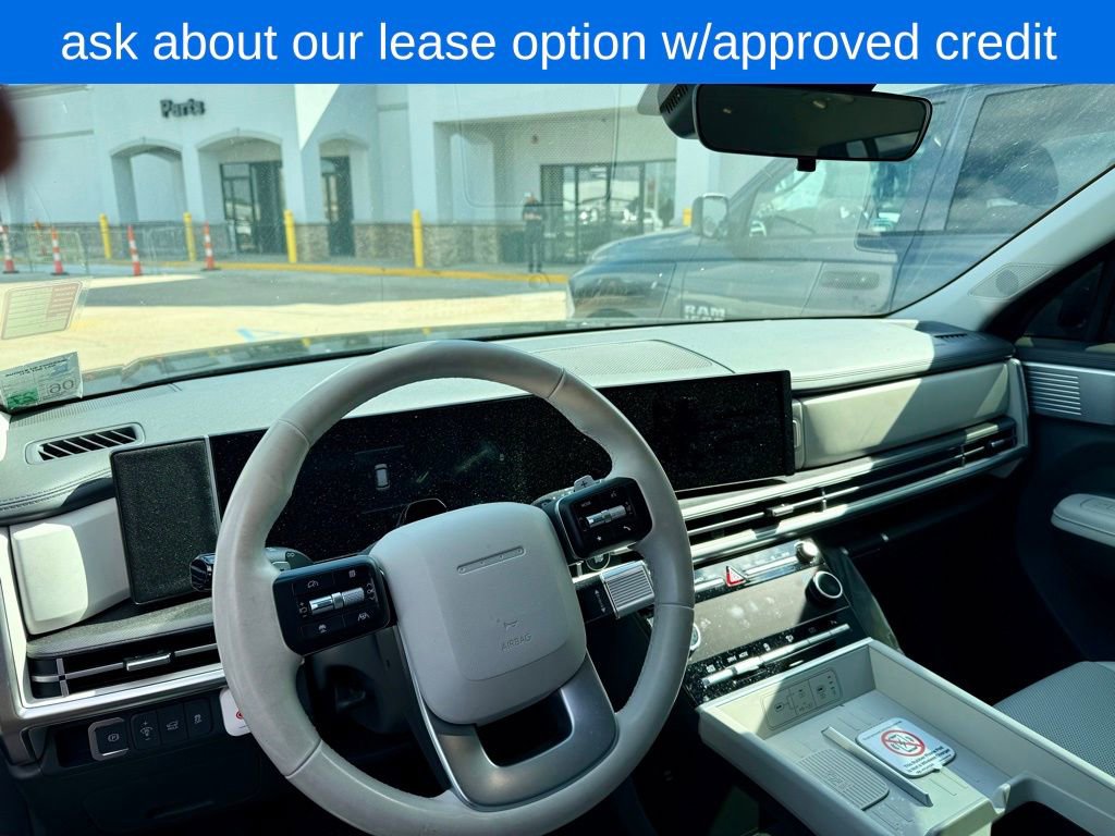 Used 2025 Hyundai Santa Fe SEL image 6
