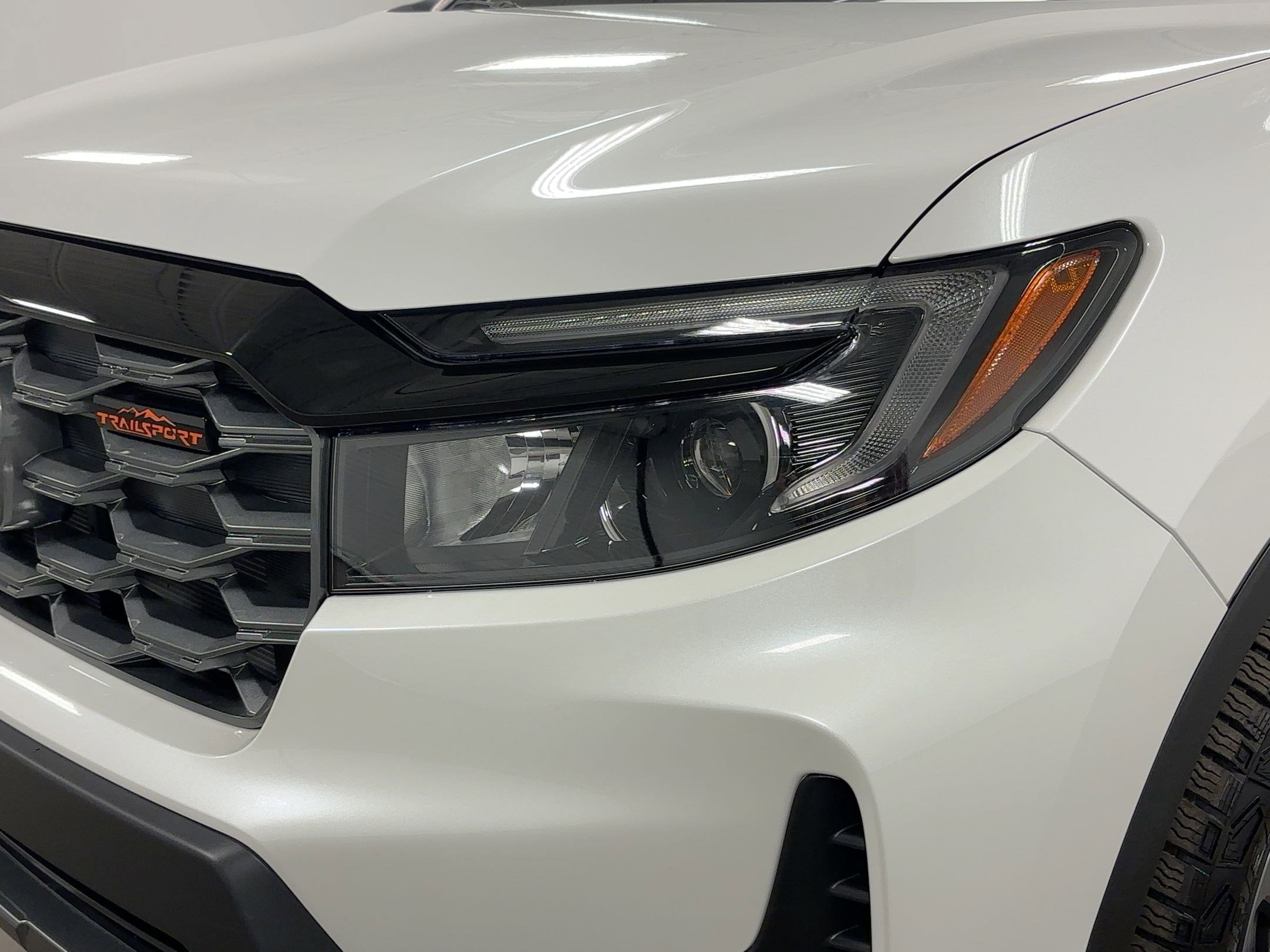 Used 2025 Honda Ridgeline TrailSport image 10