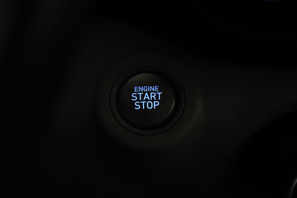 Certified 2025 Hyundai Venue SEL FWD image 22