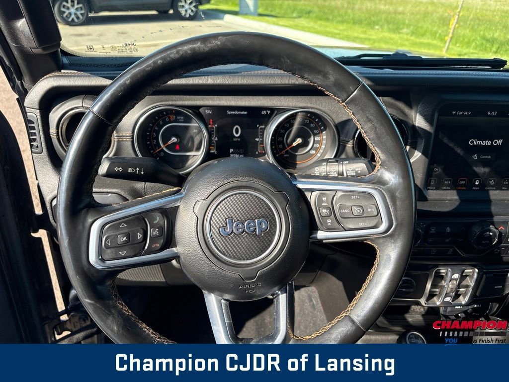 Used 2021 Jeep Wrangler Unlimited Sahara AWD/4WD image 2