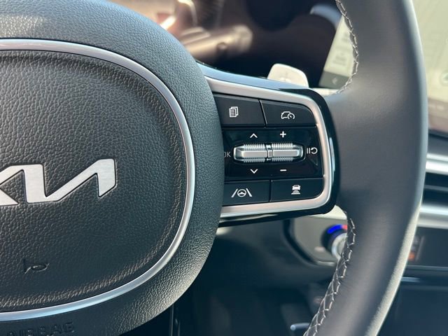 Used 2025 Kia Sorento EX w/ EX Panoramic Sunroof Package image 23