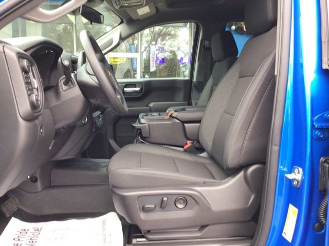 New 2026 Chevrolet Silverado 1500 Custom w/ Turbomax Blackout Package image 10