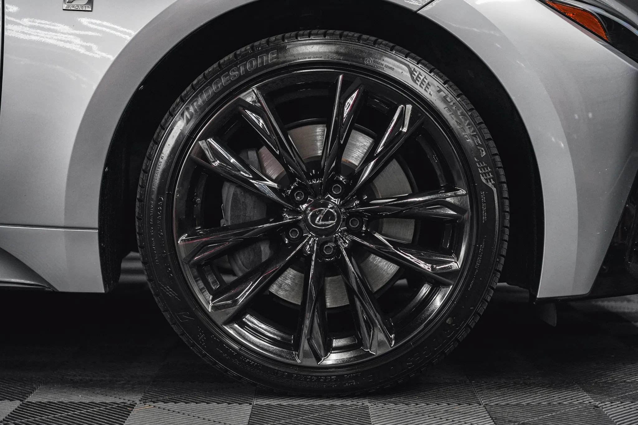 Used 2024 Lexus IS 350 F Sport w/ Navigation Package AWD/4WD image 16