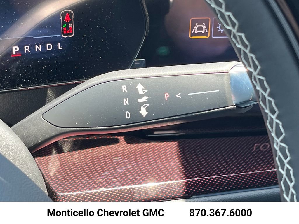 New 2026 Chevrolet Traverse Z71 w/ Enhanced Driving Package AWD/4WD image 16