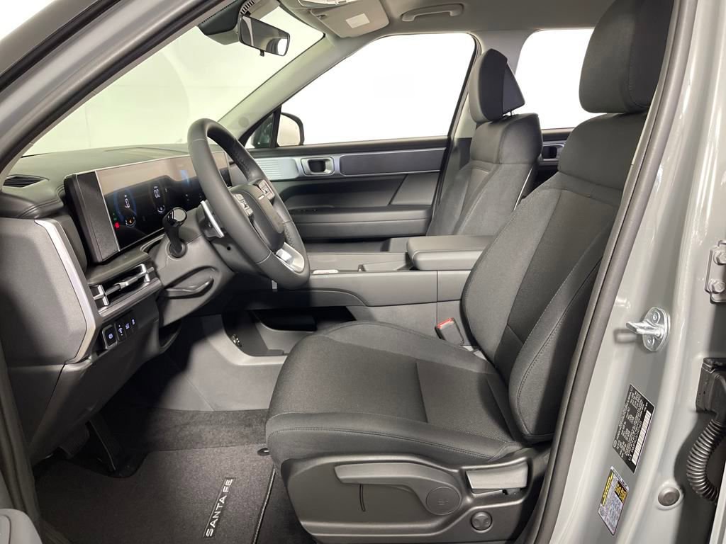 New 2026 Hyundai Santa Fe SE image 12