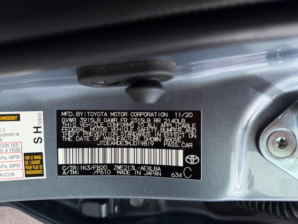 Used 2021 Toyota Corolla LE FWD image 35