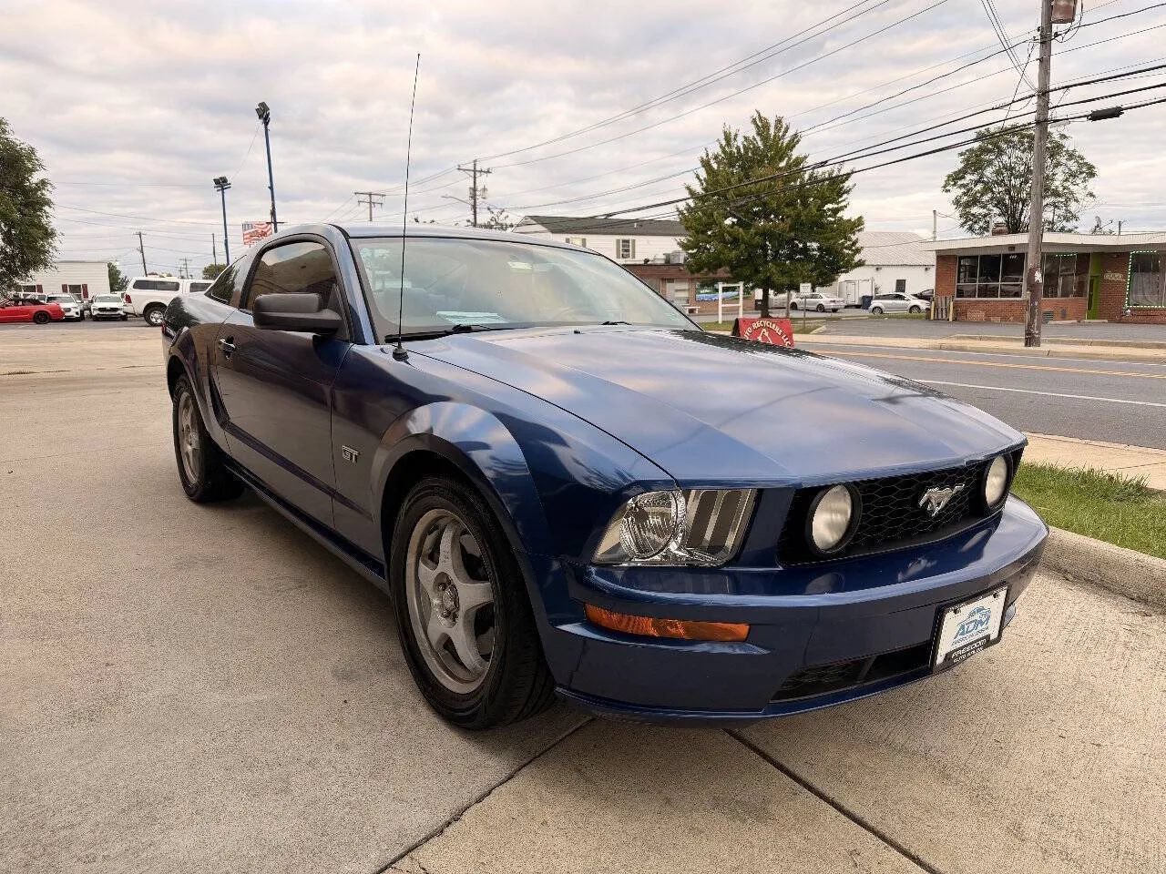 Used 2007 Ford Mustang GT Premium RWD image 4