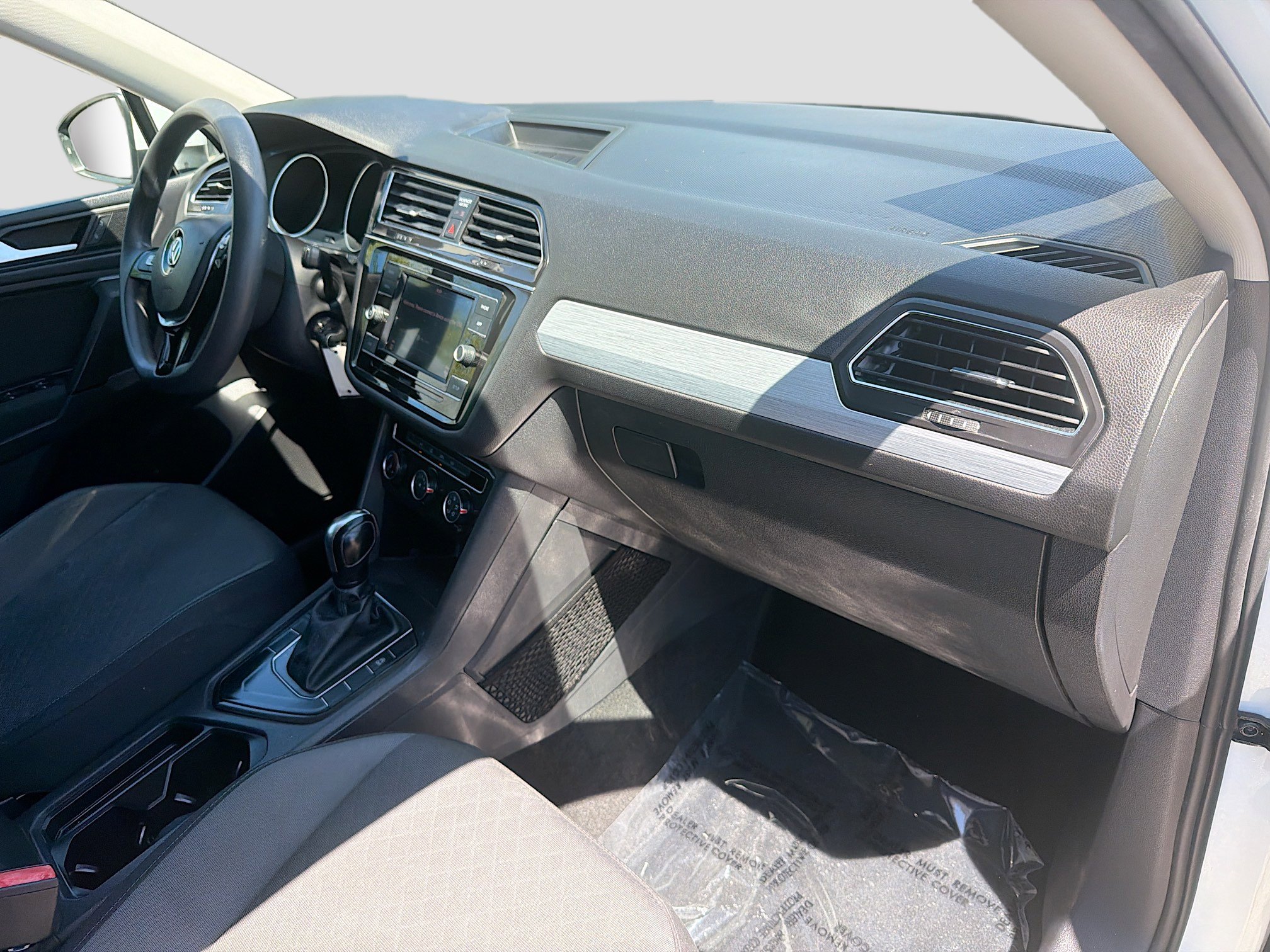 Used 2019 Volkswagen Tiguan S w/ Driver Assistance Package image 30