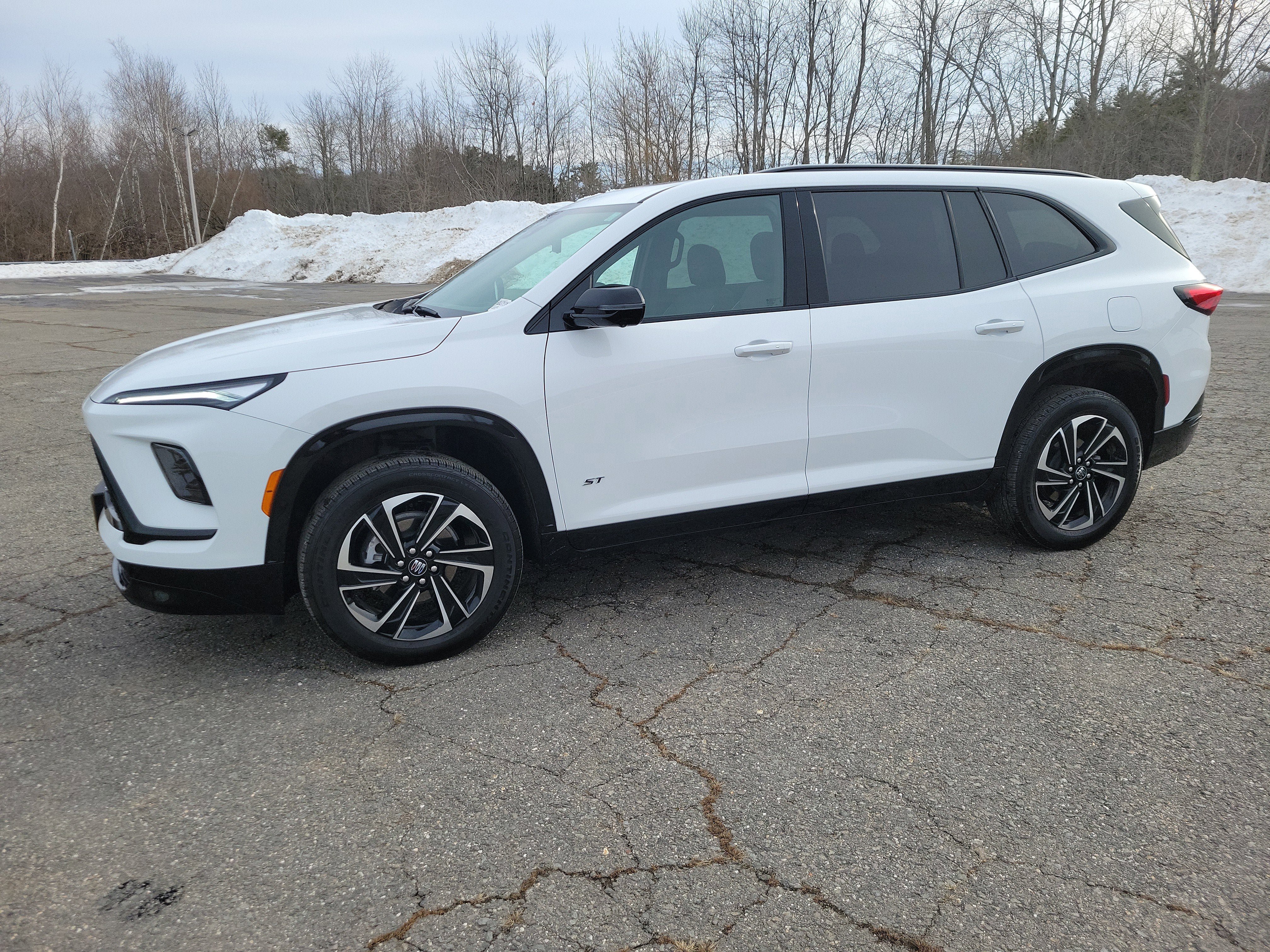 New 2026 Buick Enclave Sport Touring w/ Power Package AWD/4WD image 1
