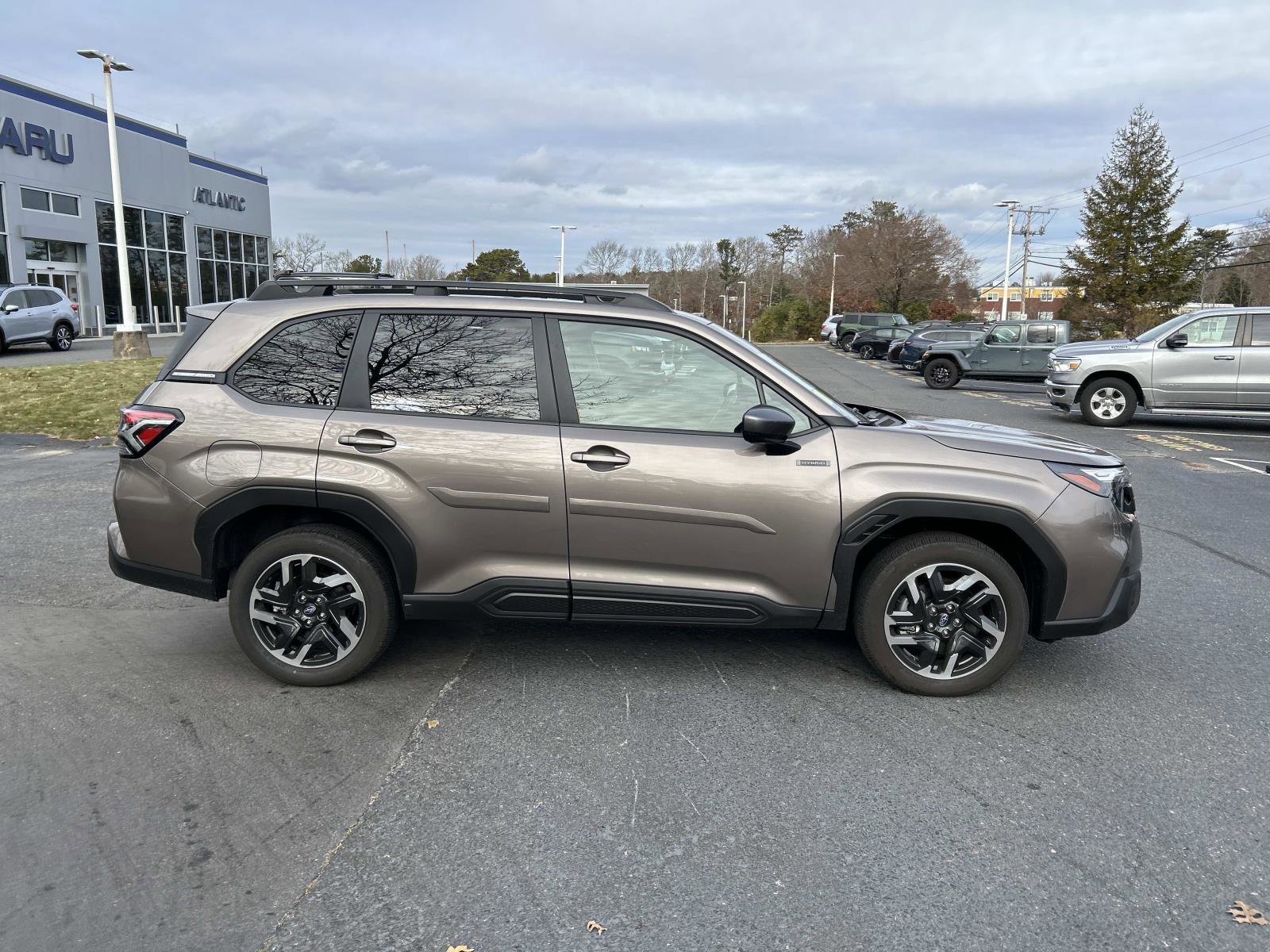 Certified 2025 Subaru Forester Premium image 2