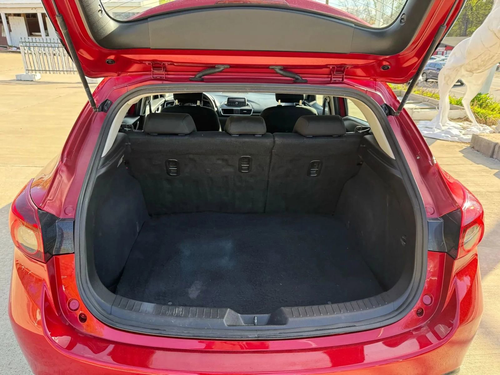 Used 2014 MAZDA MAZDA3 i Sport image 15