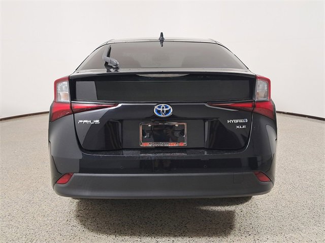 Used 2022 Toyota Prius XLE image 6