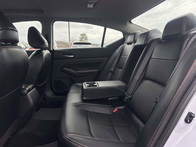 Used 2024 Nissan Altima 2.5 SR w/ SR Premium Package image 16