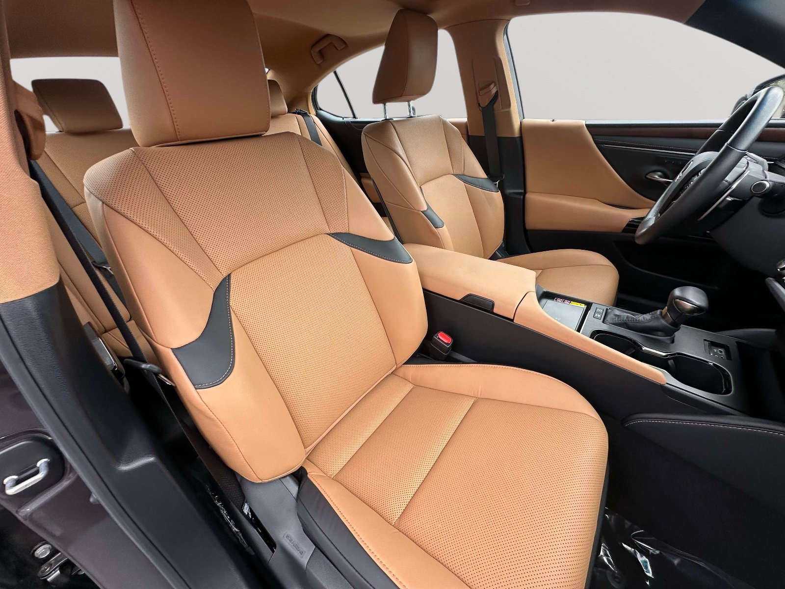 Used 2025 Lexus ES 300h w/ Premium Package FWD image 29
