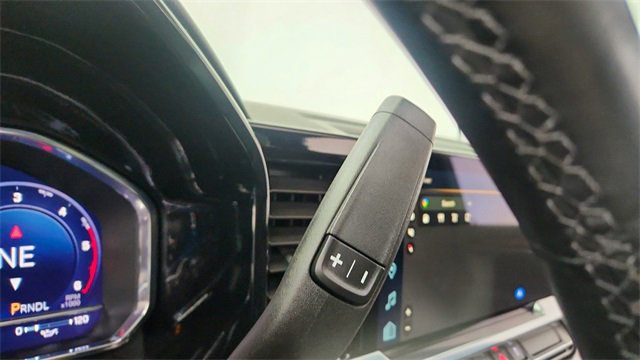 Used 2024 Chevrolet Silverado 3500 High Country image 43