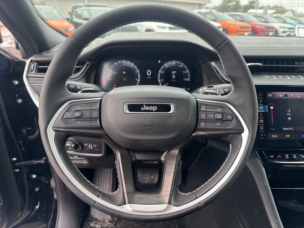 New 2026 Jeep Grand Cherokee Limited image 10
