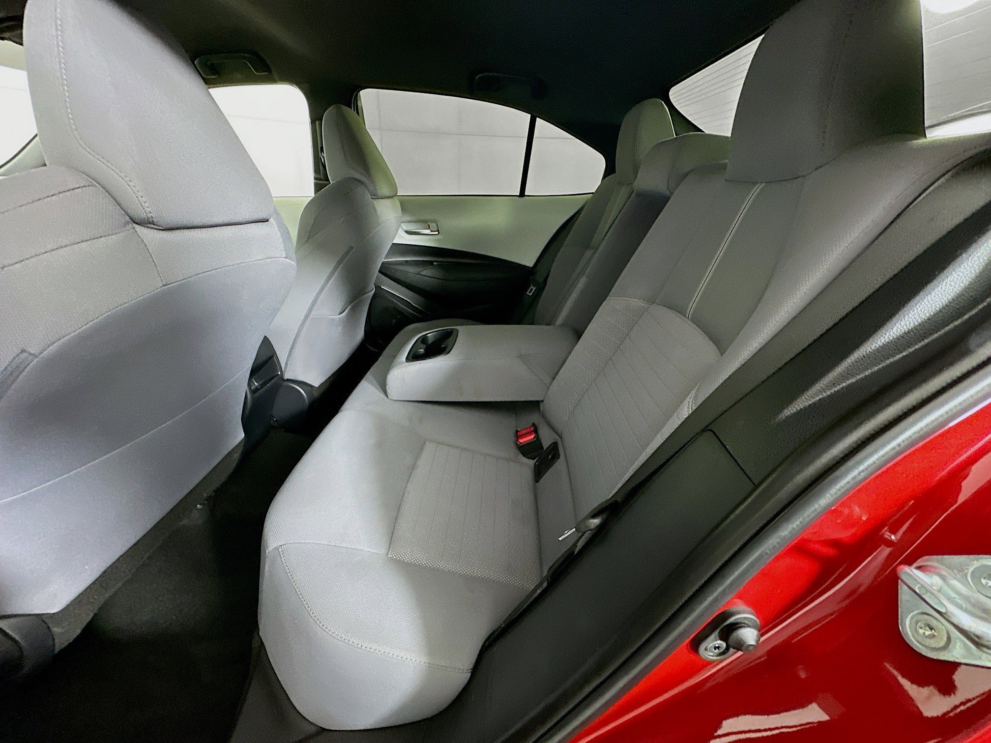 Used 2021 Toyota Corolla SE image 26