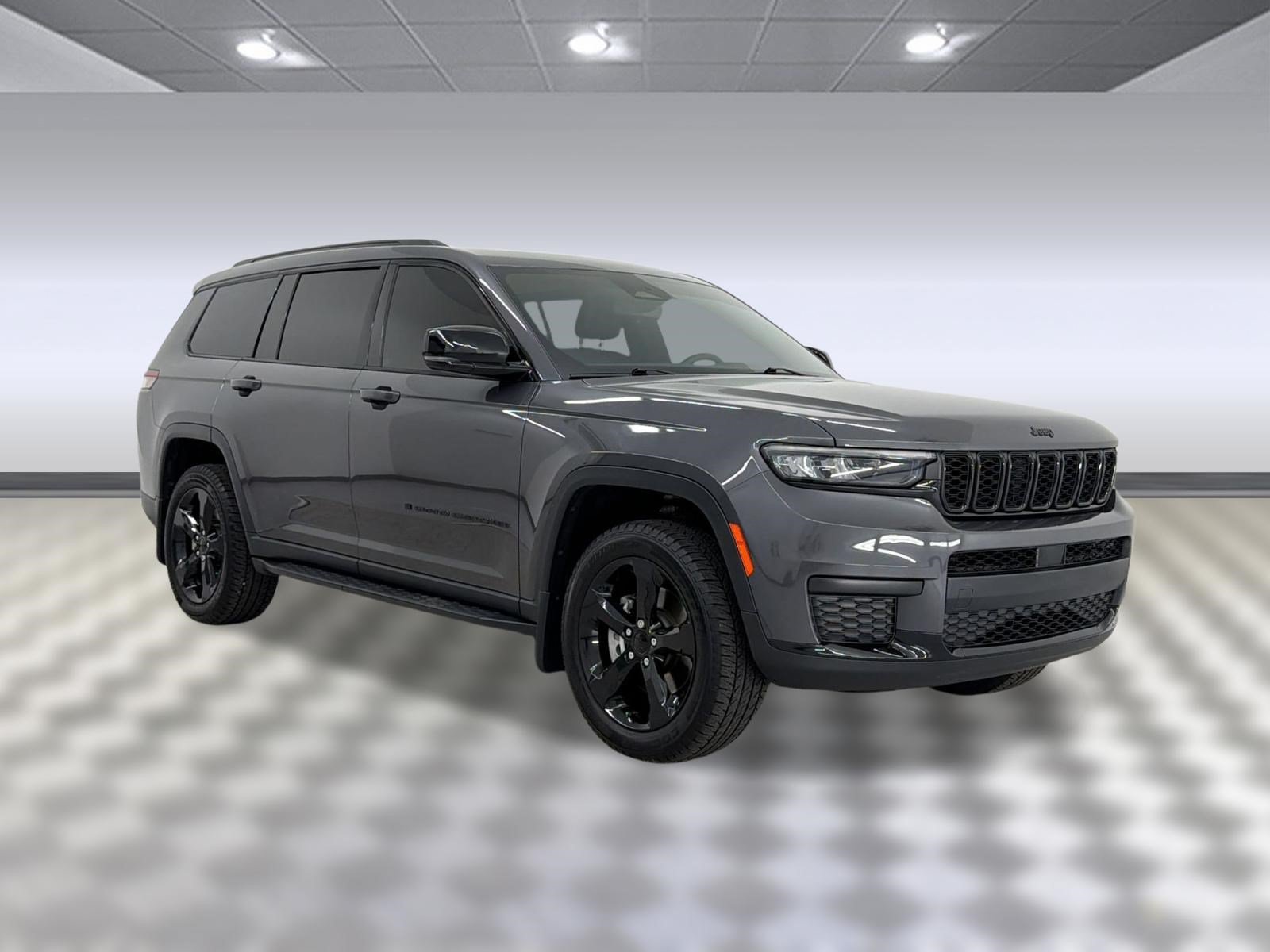 Used 2023 Jeep Grand Cherokee L Laredo AWD/4WD image 7