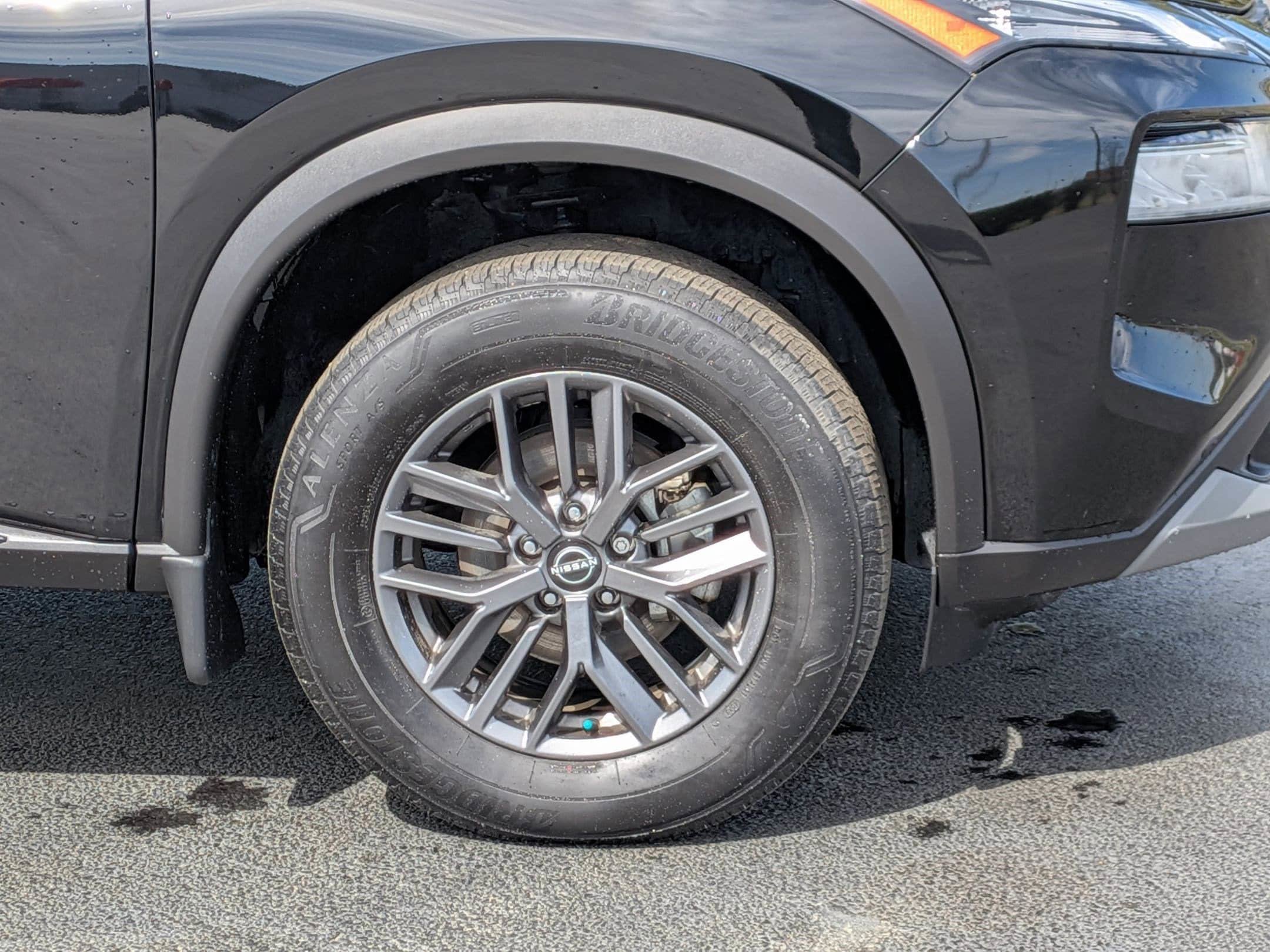 Certified 2023 Nissan Rogue S FWD image 10