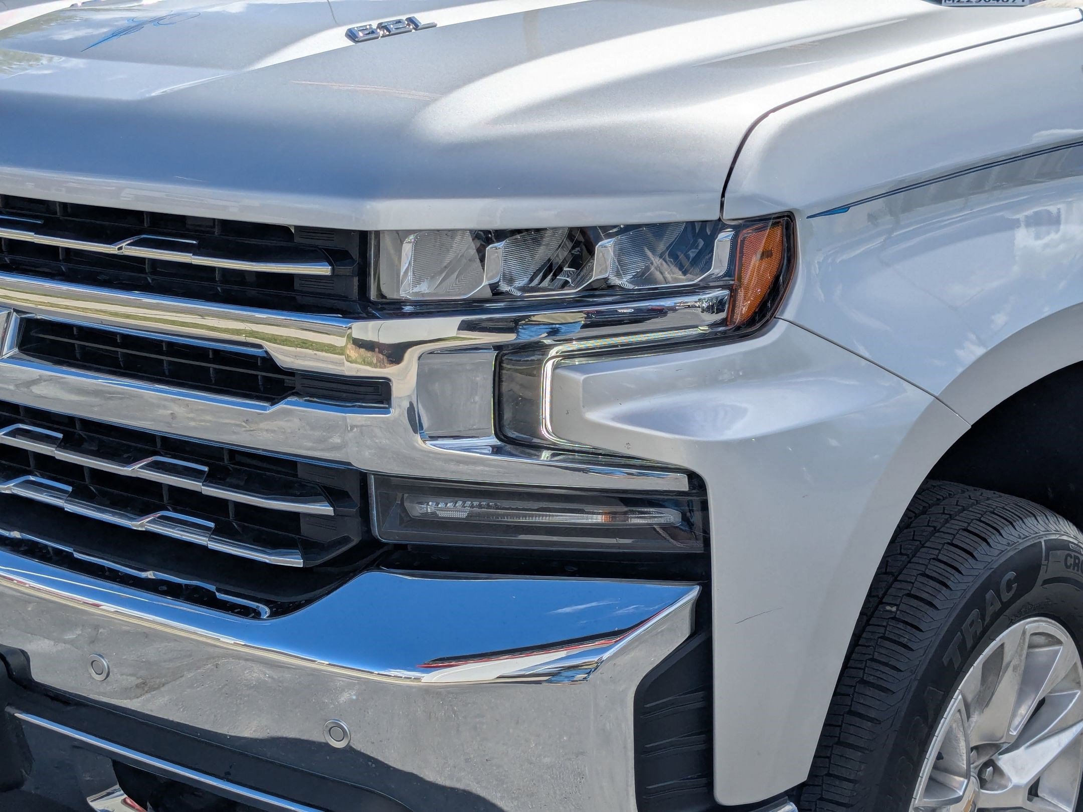 Used 2021 Chevrolet Silverado 1500 LTZ w/ Z71 Off-Road Package AWD/4WD image 12