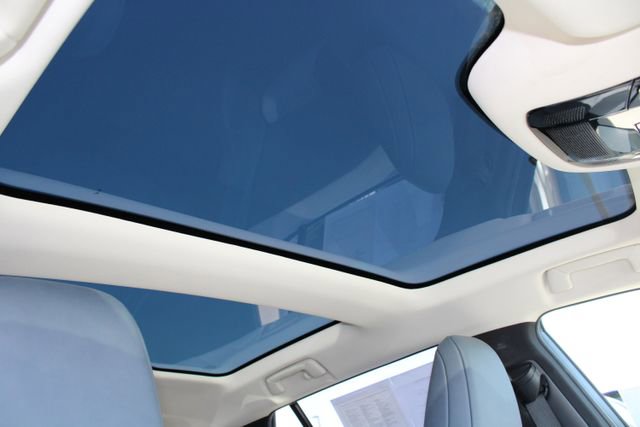 Certified 2023 Lexus RZ 450e Premium w/ Technology Package image 6