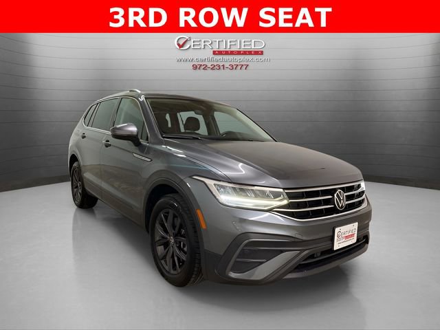 Used 2022 Volkswagen Tiguan SE FWD image 3
