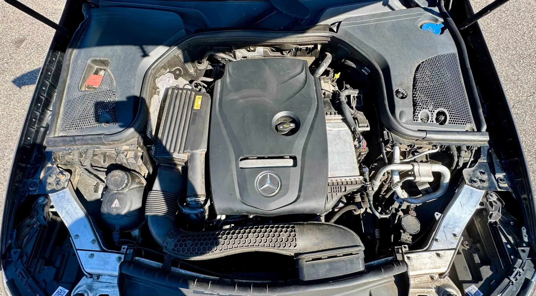 Used 2017 Mercedes-Benz E 300 image 18