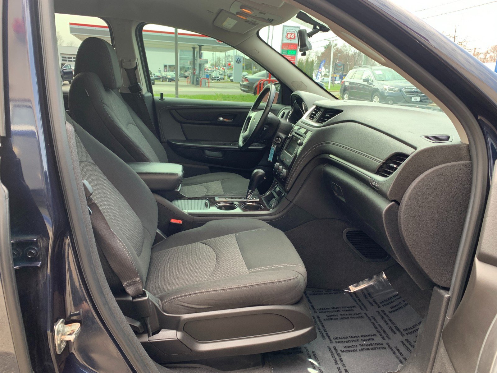 Used 2017 Chevrolet Traverse LT w/ Style and Technology Package AWD/4WD image 33