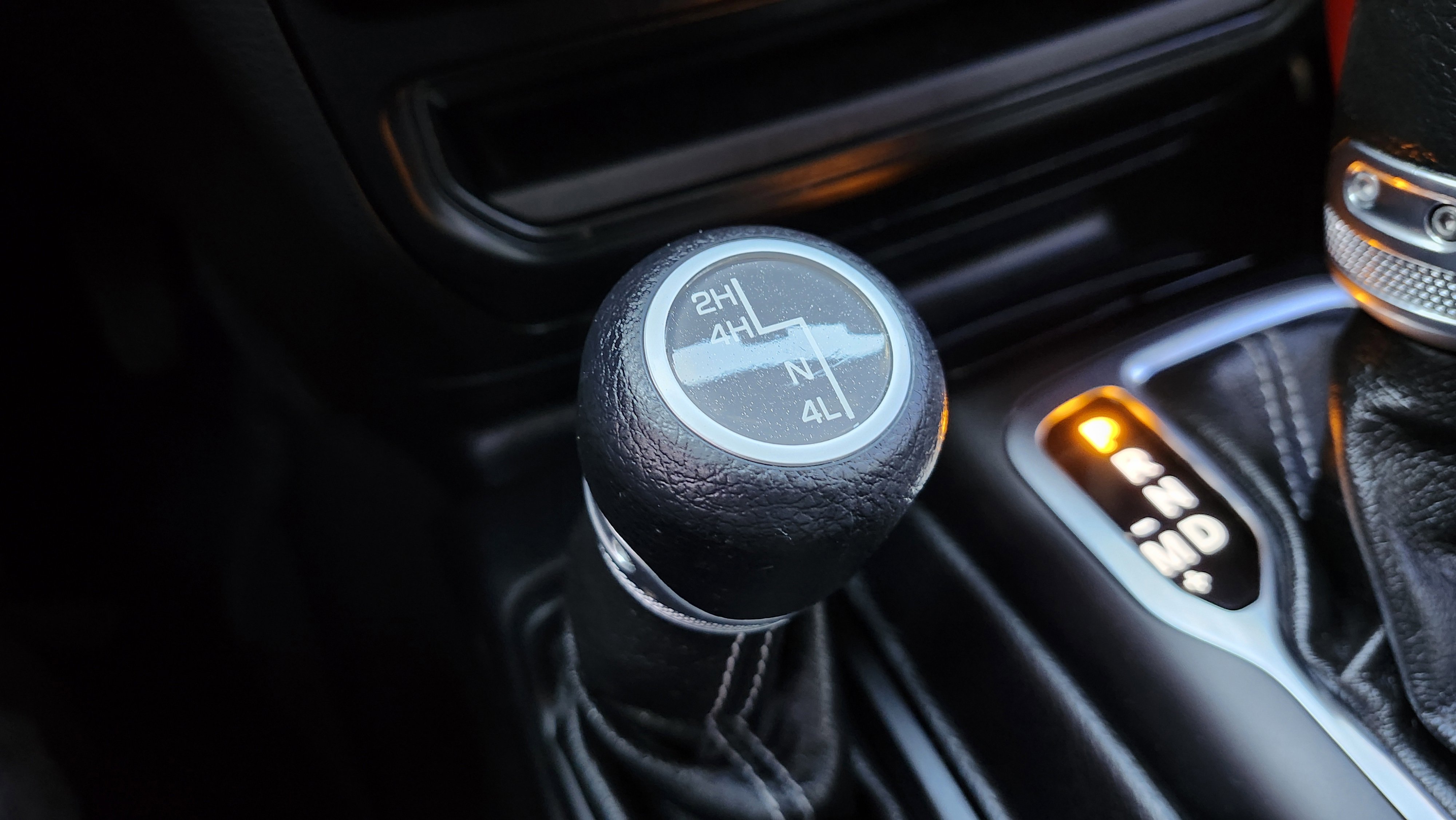 Used 2020 Jeep Wrangler Unlimited Sahara w/ Safety Group image 9