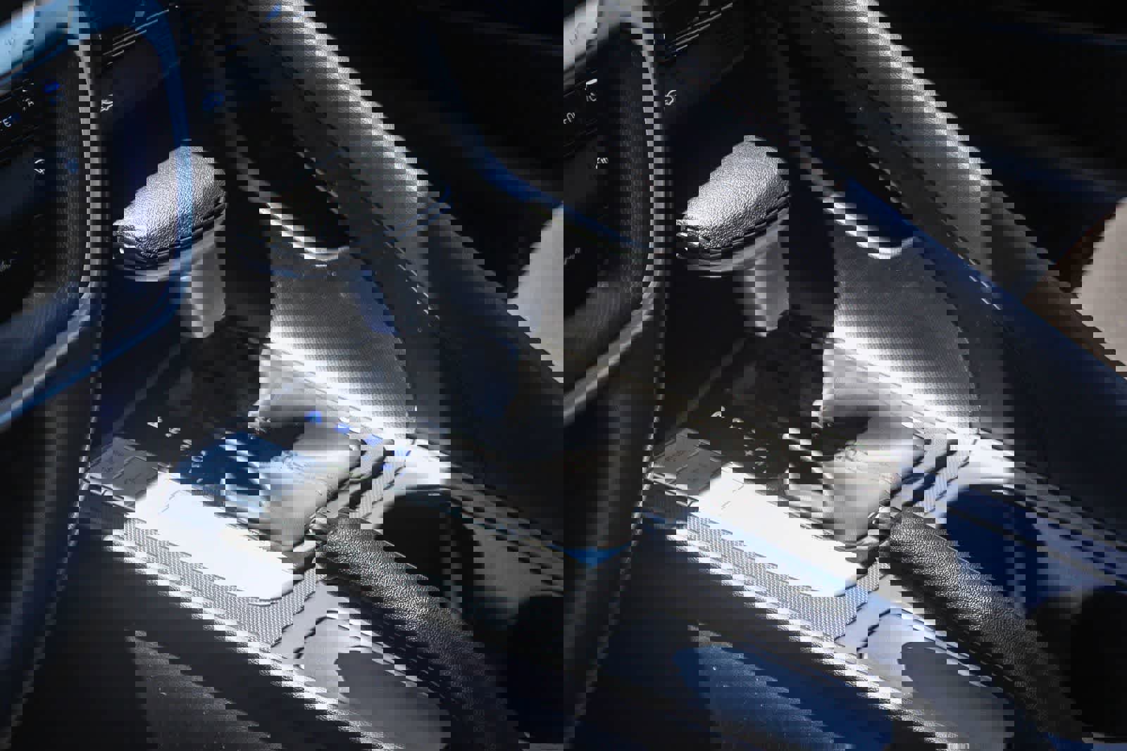 Certified 2023 Hyundai Elantra SEL image 24