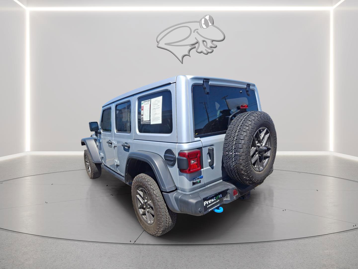 Used 2023 Jeep Wrangler Unlimited Rubicon 4xe w/ Steel Bumper Group AWD/4WD image 45