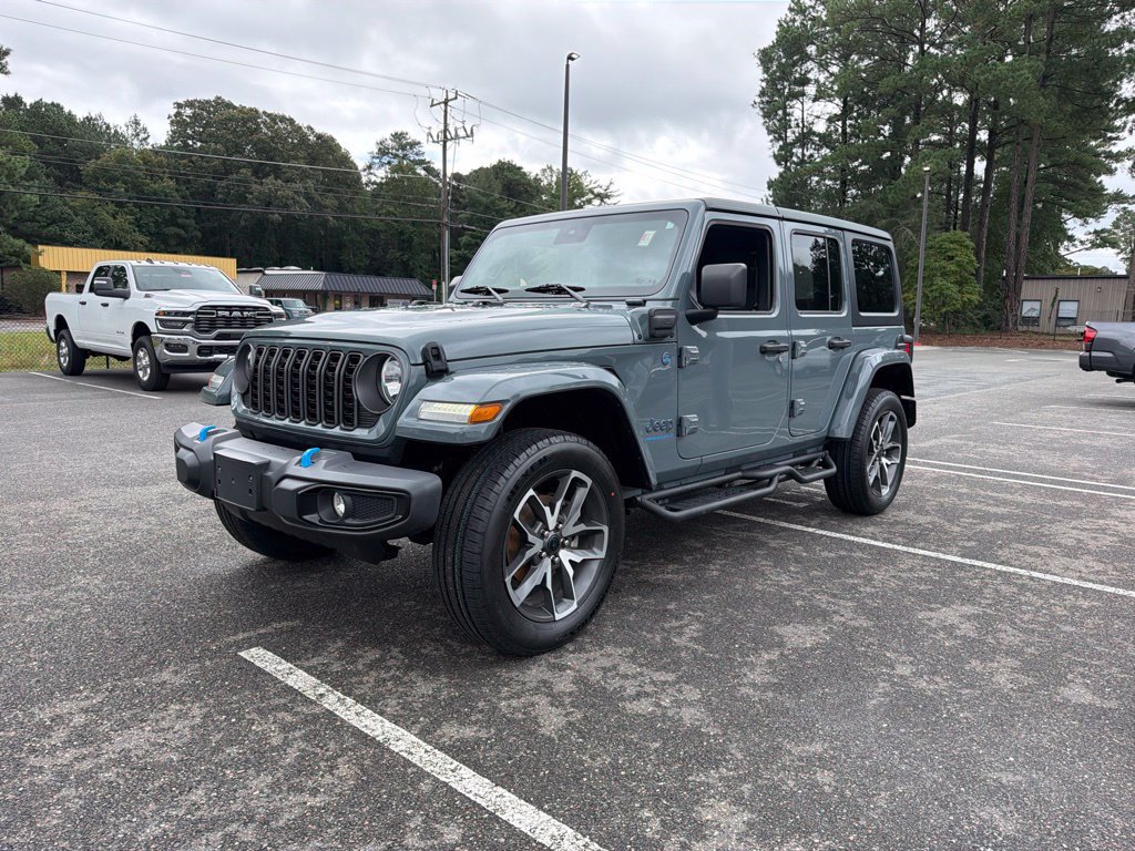 Used 2024 Jeep Wrangler Unlimited w/ Convenience Group