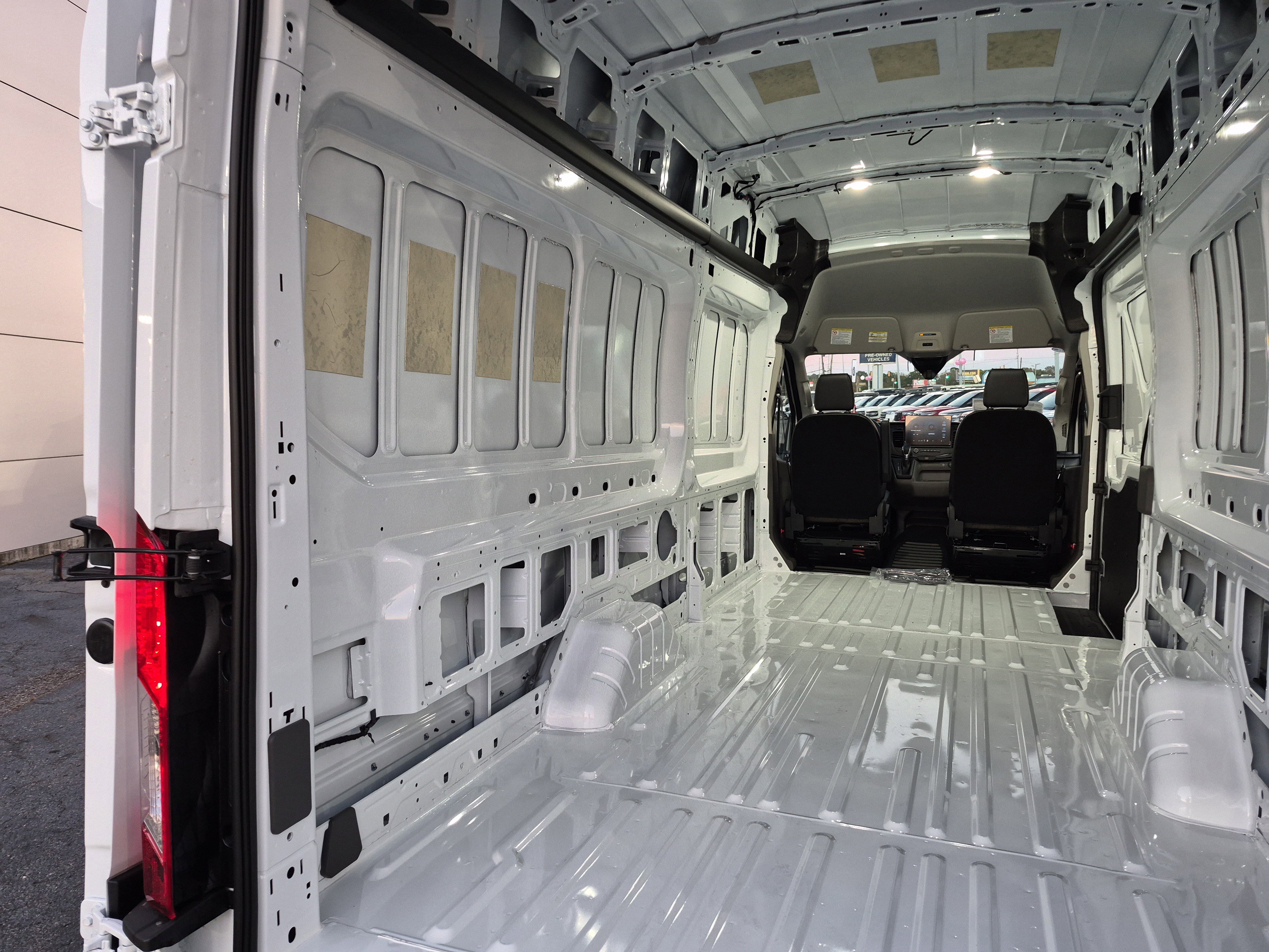 New 2026 Ford Transit 250 148 High Roof Extended image 11