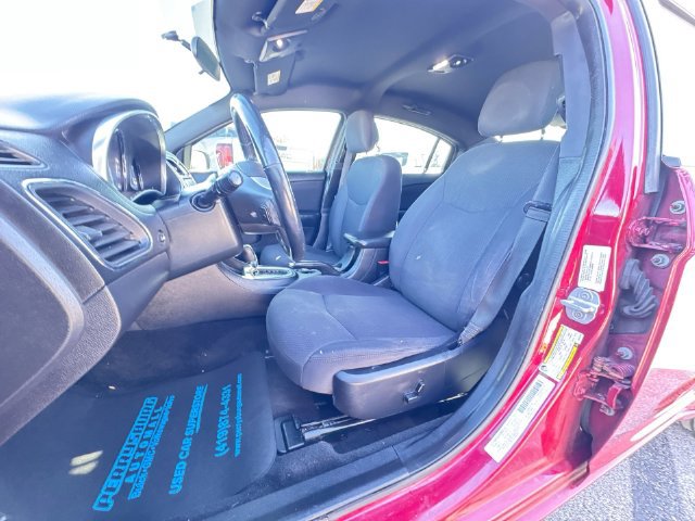 Used 2013 Chrysler 200 Touring w/ Cold Weather Group FWD image 15