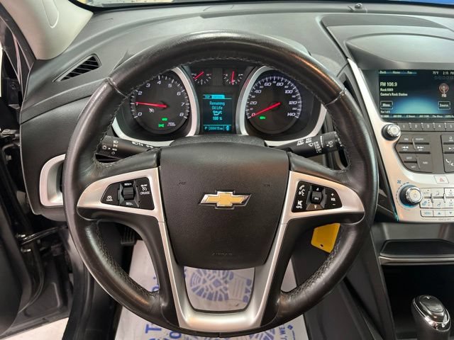 Used 2017 Chevrolet Equinox LT FWD image 24