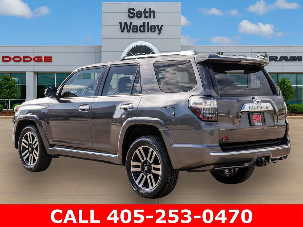 Used 2015 Toyota 4Runner Limited AWD/4WD image 5