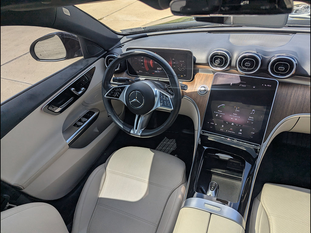 Used 2023 Mercedes-Benz C 300 4MATIC Sedan image 25