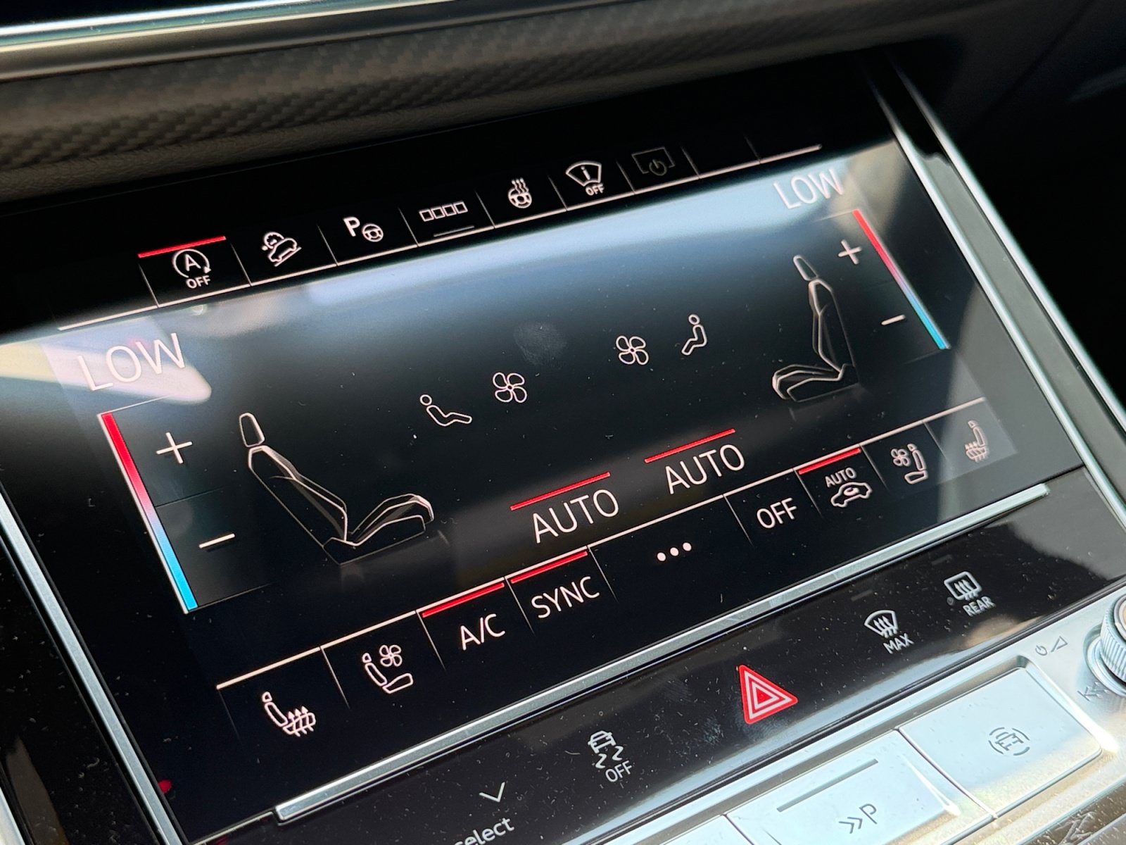 New 2026 Audi SQ8 Prestige AWD/4WD image 16
