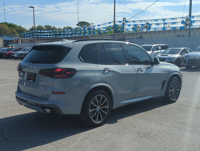 Used 2026 BMW X5 xDrive40i w/ M Sport Package AWD/4WD image 4