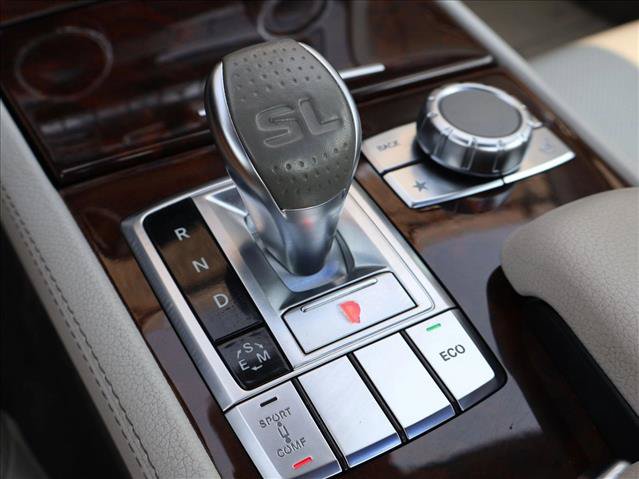 Used 2013 Mercedes-Benz SL 550 image 18