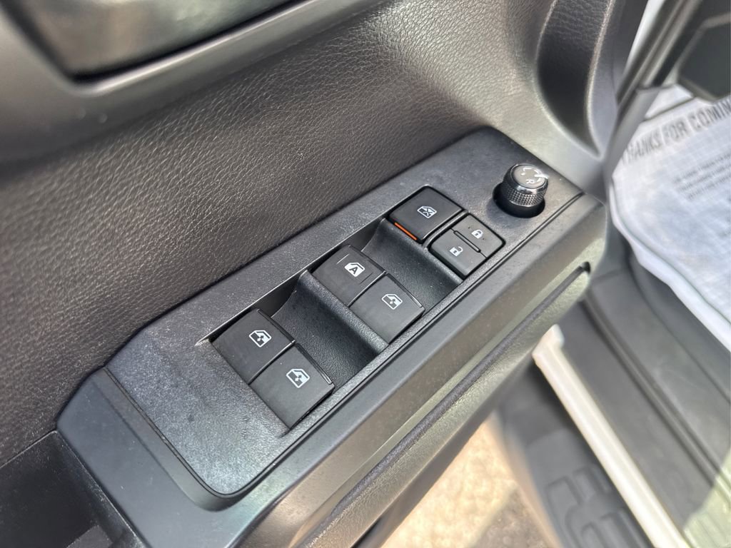 Used 2020 Toyota Tacoma SR image 34