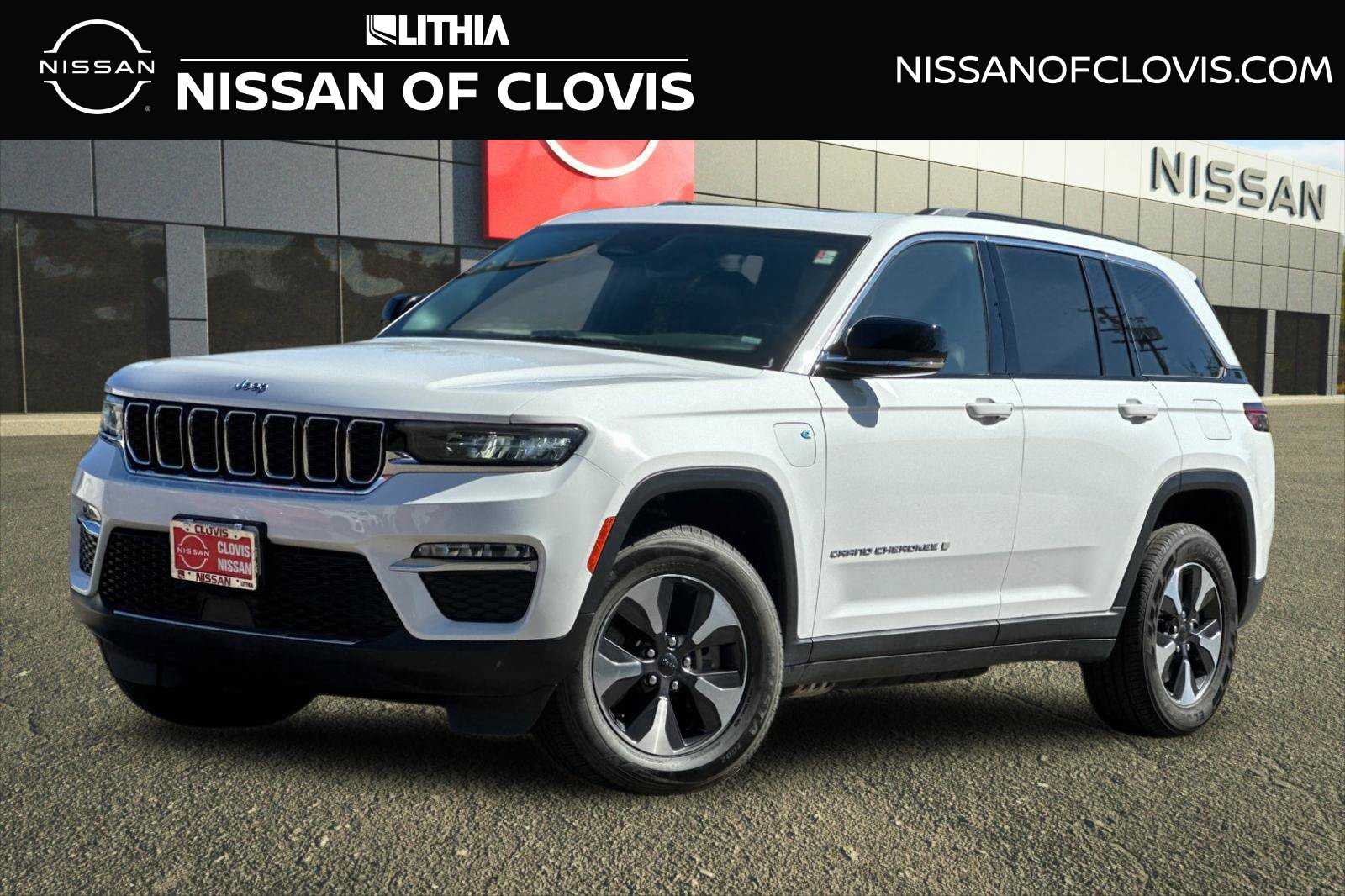 Used 2024 Jeep Grand Cherokee Limited 4xe AWD/4WD image 1