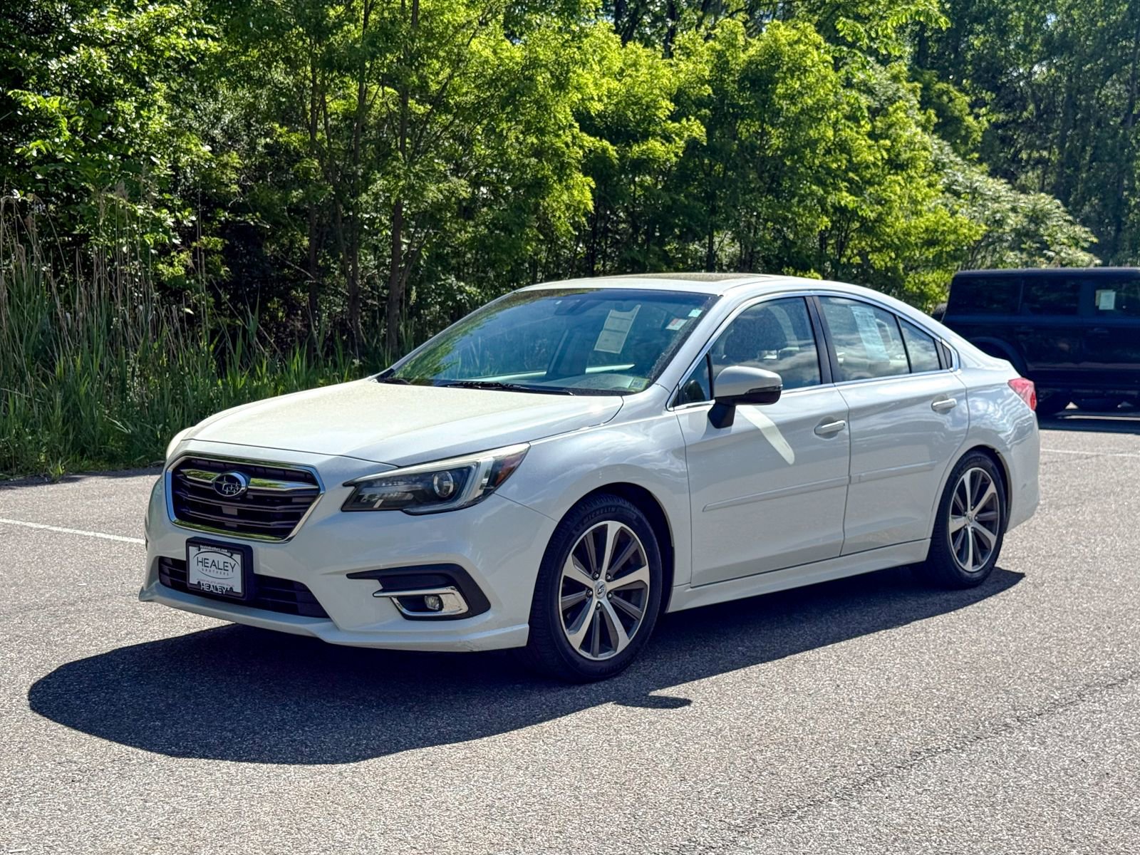 Used 2019 Subaru Legacy 2.5i Limited AWD/4WD image 3
