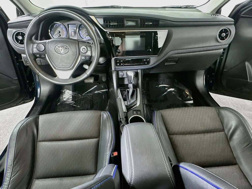 Used 2017 Toyota Corolla SE FWD image 15