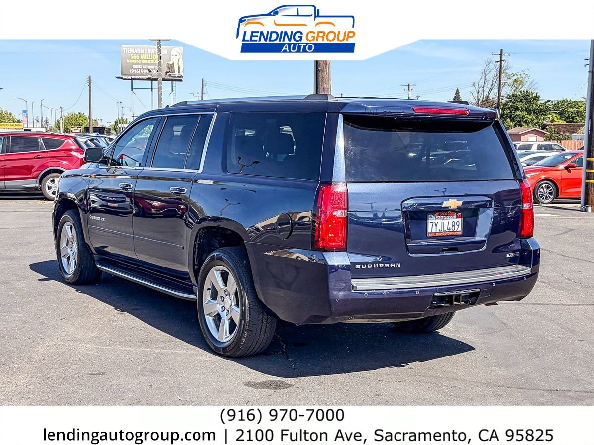 Used 2017 Chevrolet Suburban Premier image 2