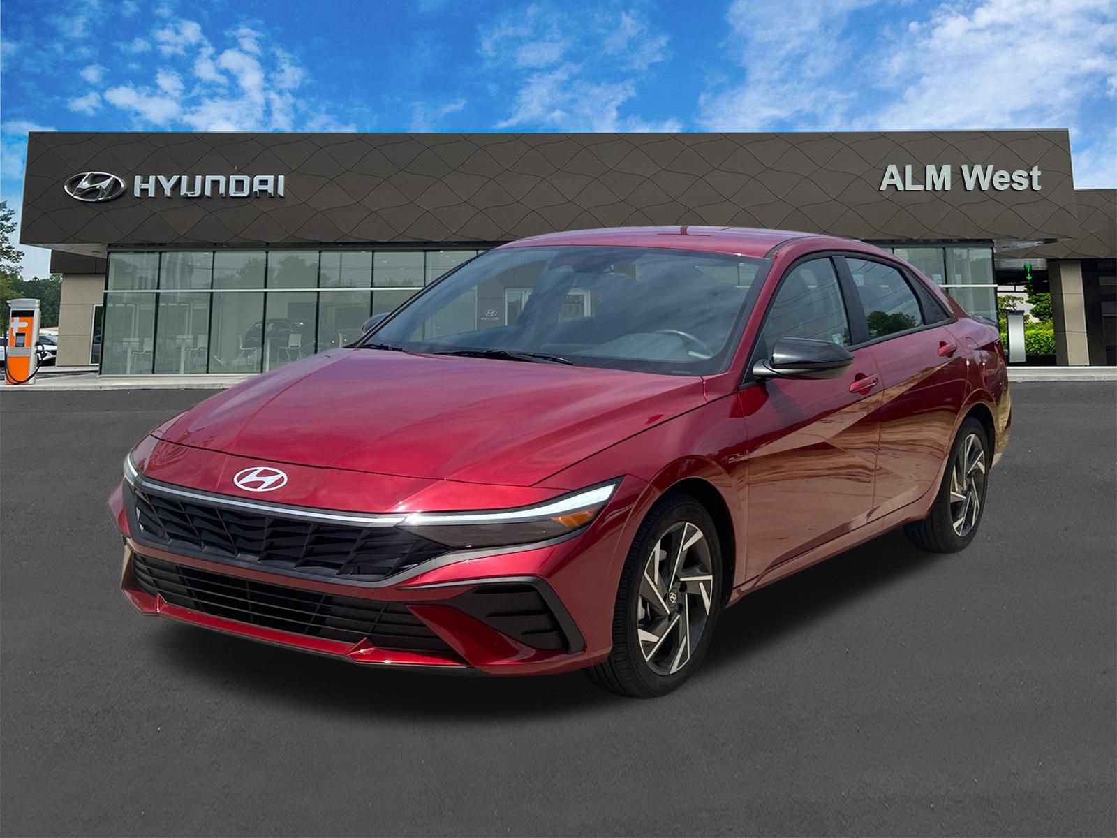 Used 2025 Hyundai Elantra Sport FWD image 1