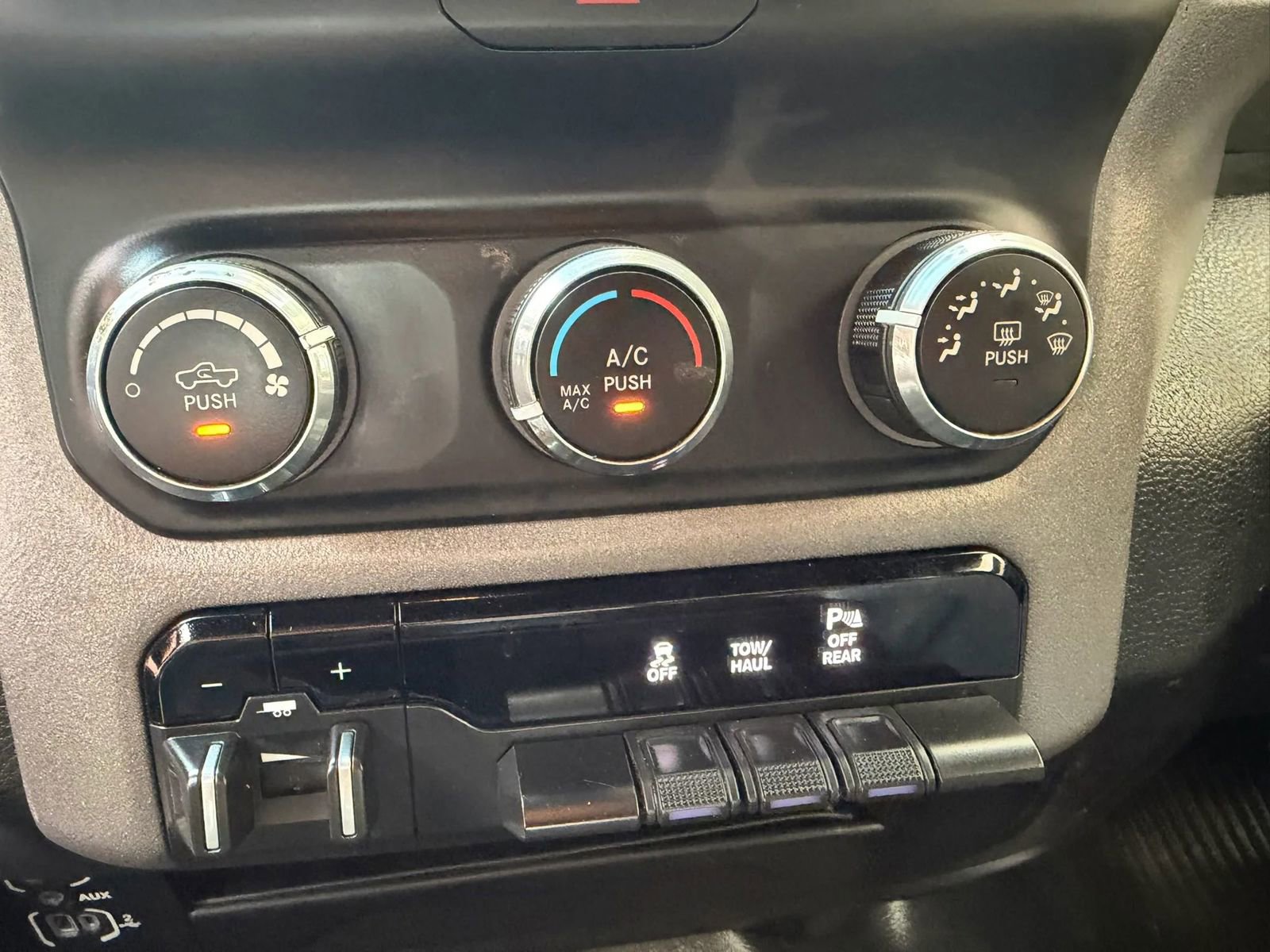 Used 2022 RAM 2500 Tradesman AWD/4WD image 15