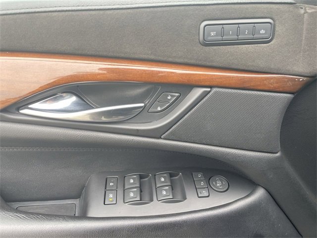 Used 2020 Cadillac Escalade Luxury image 24