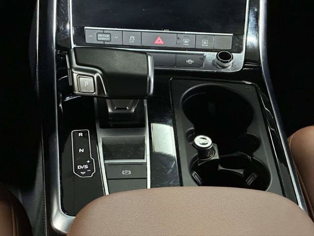 Used 2023 Audi Q7 2.0T Premium Plus w/ Premium Plus Package AWD/4WD image 17