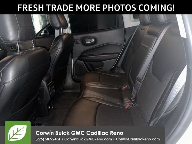 Used 2018 Jeep Compass Latitude image 8
